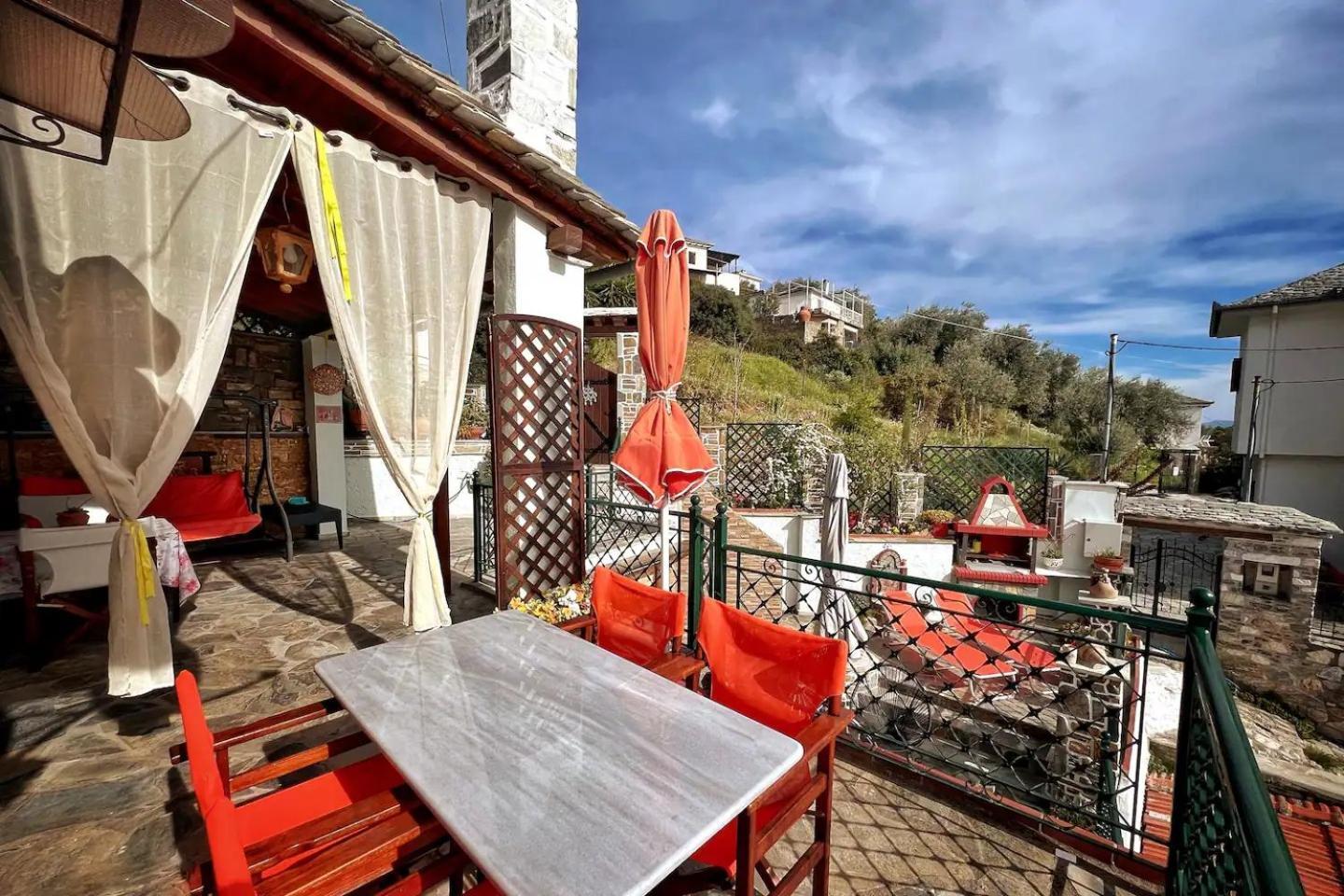 The Pagasetic Balcony - Magestic Sea Cottage Volos Exterior photo